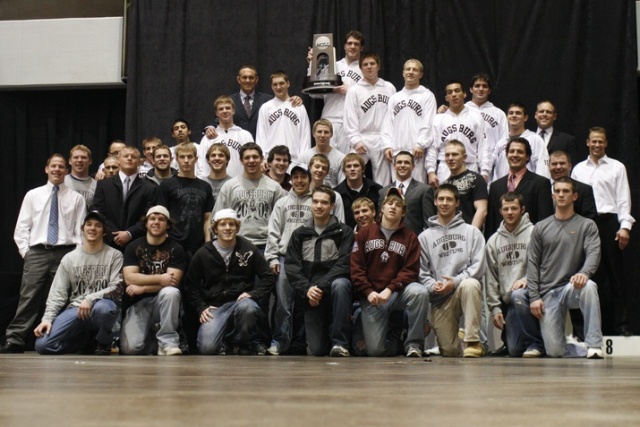 The Augsburg Wrestling team, after placing second at Nationals in 2009.